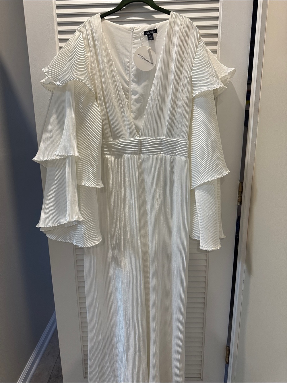 Boohoo White Pleated Jumpsuit with Tiered Ruffle Sleeves